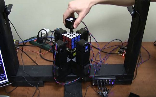 Watch a robot solve a Rubik’s Cube in just over 1 second